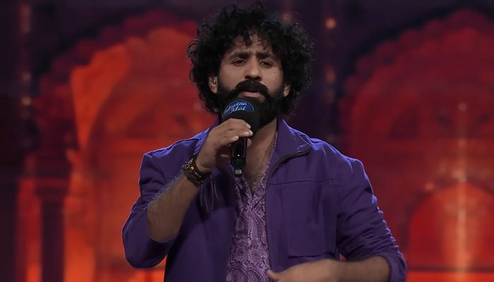 Nabeel Abbas Khan, an emerging singer, performs on Pakistan Idol 2025. — Screengrab via YouTube@Pakistan_idol