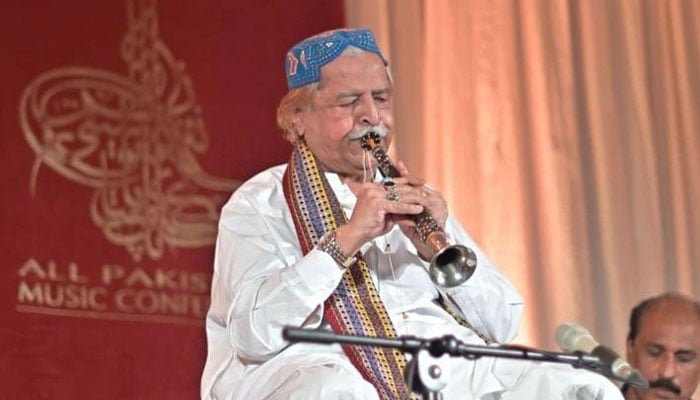 Renowned shehnai player Ustad Abdullah Khan. — Facebook@MusicConfKHI/File