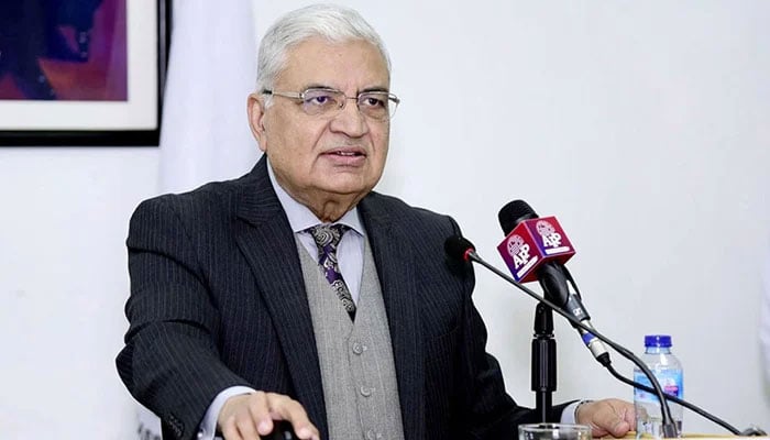 Wafaqi Mohtasib (Federal Ombudsman of Pakistan), Ejaz Ahmad Qureshi can be seen in this image. — APP/File