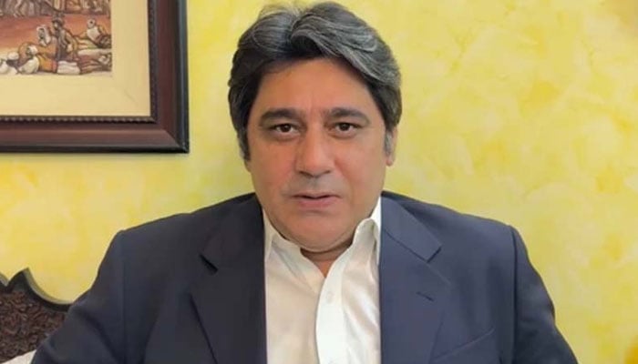 Pakistan Tehreek-e-Insaf (PTI) Senator Khurram Zeeshan. — APP/File