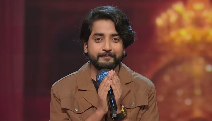 Rouhan Abbas, a young singer, performs during Pakistan Idol 2025. — Screengrab via YouTube@@Pakistan_idol