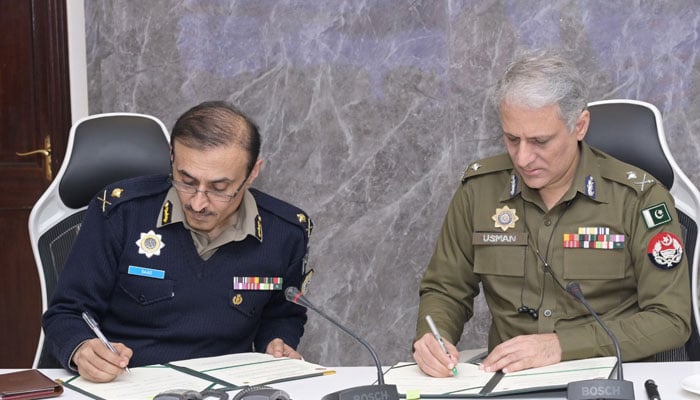 An MOU signing ceremony between the Punjab Police and the National Highways & Motorway Police (NH&MP) on December 11, 2025. — Facebook@PunjabPolicePakistanUpdates
