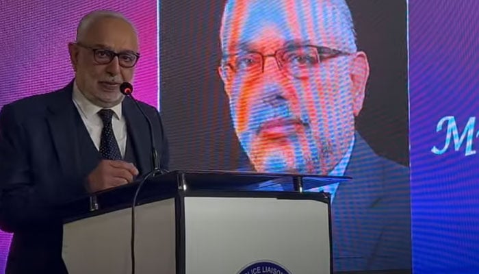 Citizens-Police Liaison Committee (CPLC), Chief Zubair Habib addresses an event on December 10, 2025. — Screengrab via Facebook@sindhpolicedmc