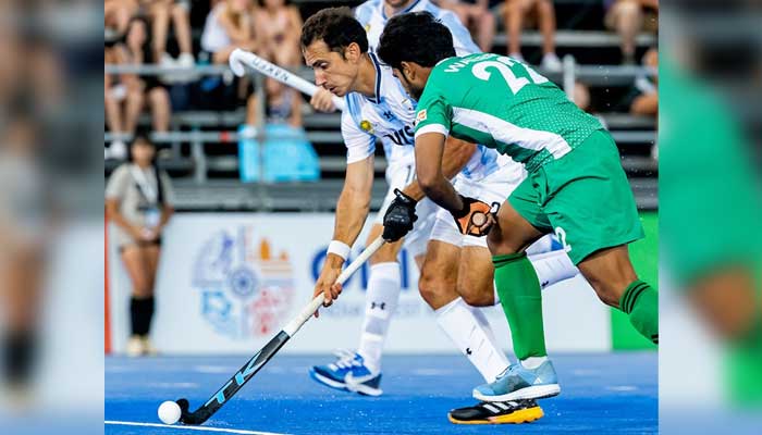 Pakistan and Argentina players in action during FIH Pro League match in Santiago del Estero, Argentina. — Facebook/@fihockey