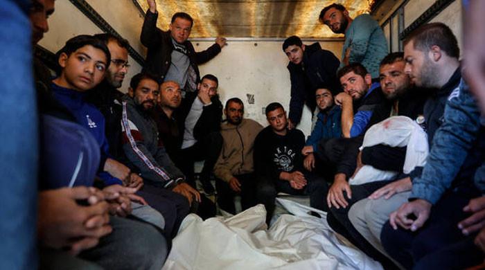 Gazans mourn six killed in Israeli shelling on shelter