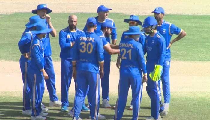 SNGPLs Sajid Khan (fourth from left) celebrates a wicket with teammates during their Presidents Cup Grade-I match against KRL at the UBL Sports Complex in Karachi on December 10, 2025. — PCB