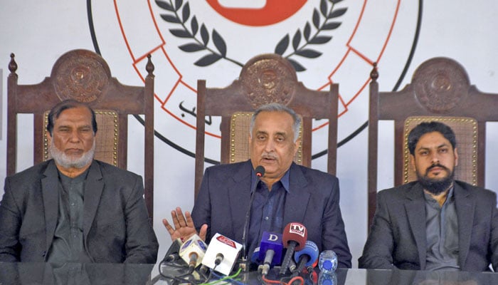 Khalid Mehmood Khokhar, President of Kissan Ittehad, addresses a press conference at the press club in the Provincial Capital on December 31, 2025. —  Online
