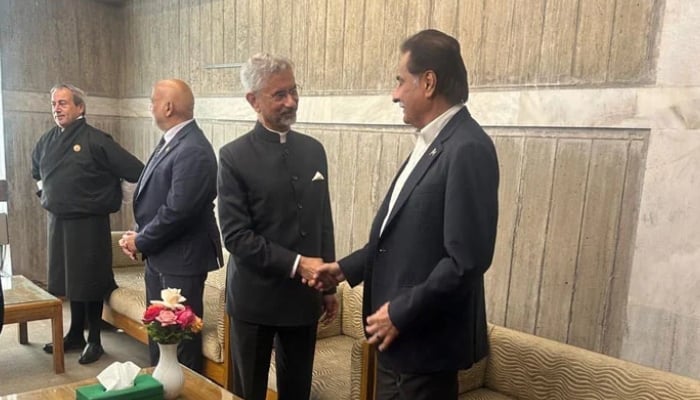 National Assembly Speaker Sardar Ayaz Sadiq (right) shaking hand with Indian External Affairs Minister Jaishankar in Dhaka on December 31, 2025. — X@AnasMallick