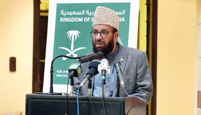 Federal Minister for Religious Affairs and Interfaith Harmony, Sardar Muhammad Yousaf, addresses the launching ceremony of the Winter Kits Project Pakistan 2026 on January 5, 2025. — APP