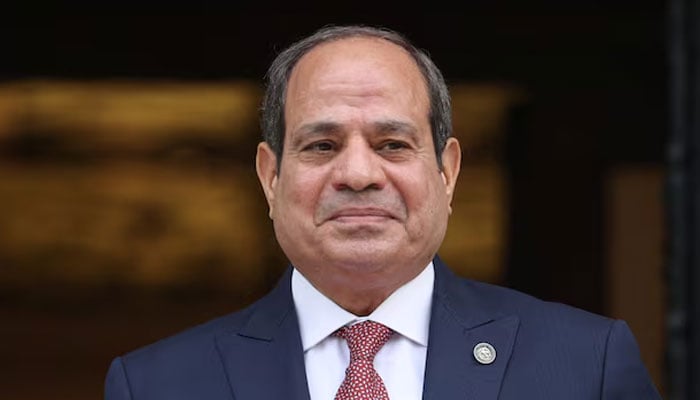 Egypt’s President Abdel Fattah al-Sisi poses next to Greek Prime Minister Kyriakos Mitsotakis (not pictured) in Athens, Greece, May 7, 2025.—Reuters