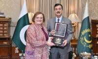 Gilani stresses faster visa process for Italy