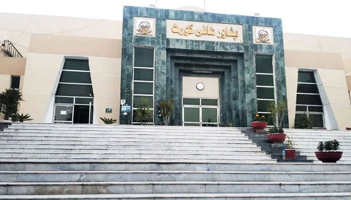 A view of the Peshawar High Court in Peshawar, on December 18, 2023. — Thenews.com.pk/Daniyal Aziz