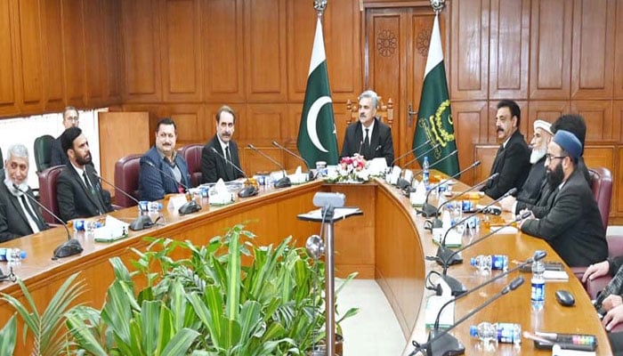 Chief Justice Yahya Afridi, in a meeting with a delegation comprising members of the District Bar Association Kohat and the District Bar Association Mansehra, at Supreme Court of Pakistan in Islamabad on January 29, 2026. — PPI