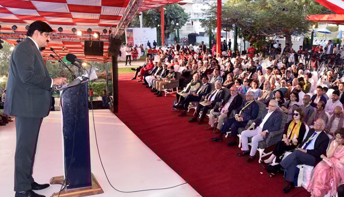 Sindh Chief Minister Syed Murad Ali Shah delivers the inaugural address at the 17th Karachi Literature Festival (KLF) at a local hotel on February 6, 2026. — Facebook@SindhCMHouse