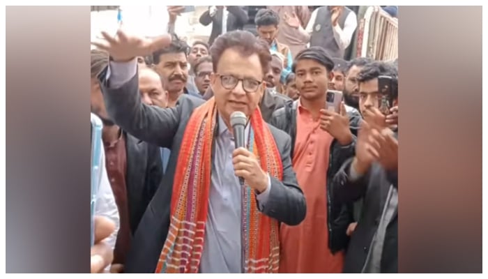 Qaumi Awami Tehreek (QAT) chief Ayaz Latif Palijo speaks at the rally on February 5, 2024. — Facebook/Ayaz Latif Palijo