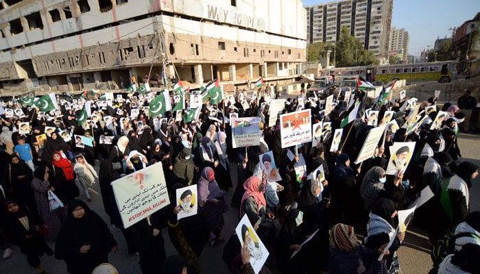 Members of Millat-e-Jafaria protest demonstration at M.A Jinnah Road in Karachi on February 15, 2026. — PPI