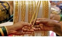 Gold Falls Rs9,000 Per Tola