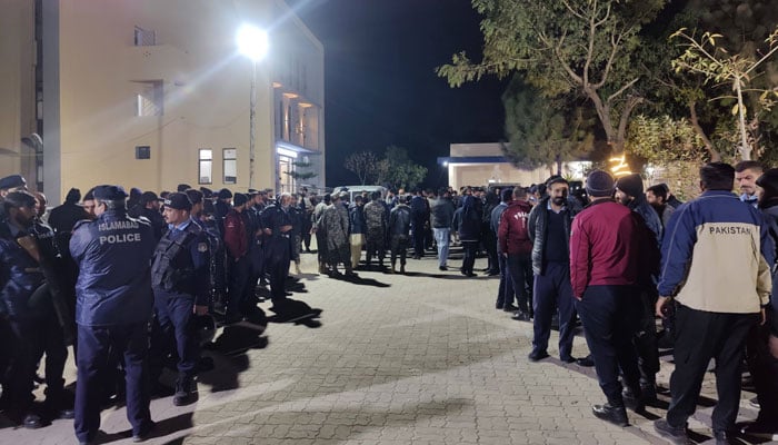 Personnel of Law enforcement agencies are seen during an operation in the areas of Islamabad on February 20, 2026. — Facebook@islamabadpolice