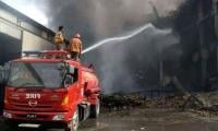 Fire Damages Warehouse Near Lea Market