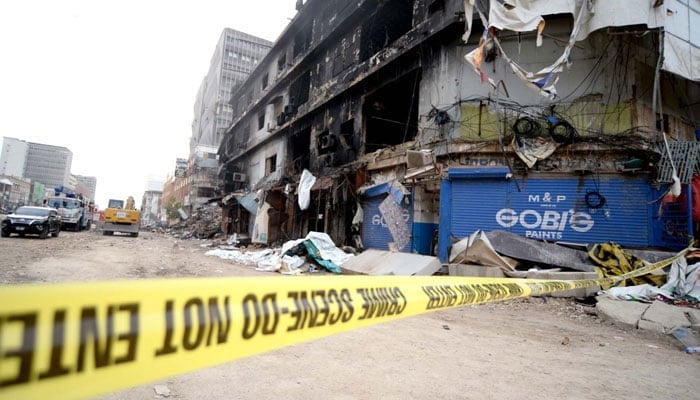 A rescue operation is underway after fire broke out at Gul Plaza shopping mall, in Karachi on January 25, 2026. — PPI