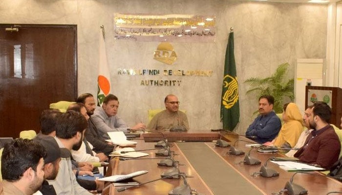 The Managing Director of the Water and Sanitation Agency (WASA) Rawalpindi, Azizullah Khan, speaks in an introductory meeting on February 26, 2026. — Facebook@wasarawalpindi