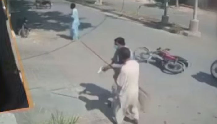 This screengrab, taken on February 28, 2026, shows CCTV footage of a foiled robbery. — Geo News