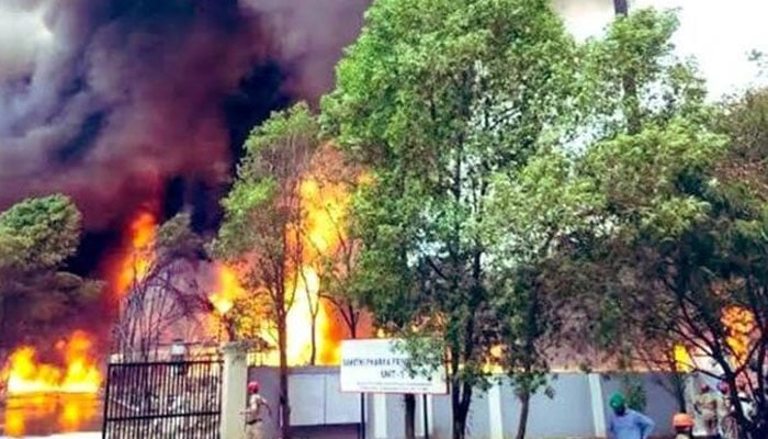 An explosion at a firecracker factory in India that killed at least 21 people and injured eight others on Saturday, —X/@shashidhar147