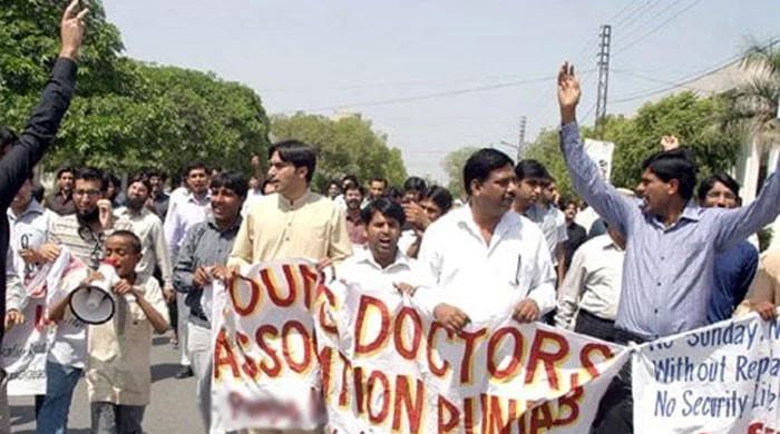 Doctors end strike in Kohat after talks with govt