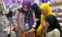 Eid shopping brings joy to 2,500 orhpan children