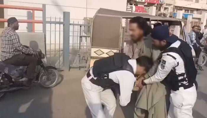 The screenshot of the incident was taken on March 3, 2026. — Screengrab via Facebook@mujeeb.rehman