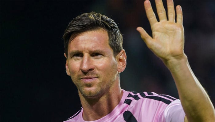 Lionel Messi waving to fans. —AFP/File