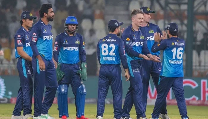 Multan Sultans Michael Bracewell (third from right) celebrates taking a wicket with teammates during their PSL 10 match against Lahore Qalandars at the Multan Cricket Stadium in Multan on April 22, 2025. — PCB