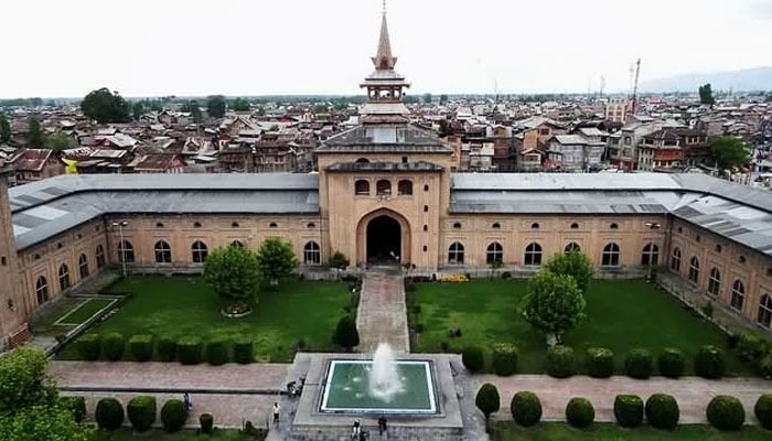 The Jamia Masjid Srinagar. — Brown Chinar Kashmir/File