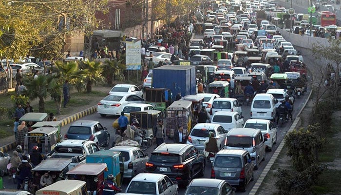 A massive traffic jam at Ravi Road near Greater Iqbal Park in the Provincial Capital. — APP/File
