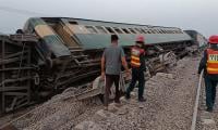 Guard Dies, 12 Passengers Injured As Shalimar Express Hits Stationary Train