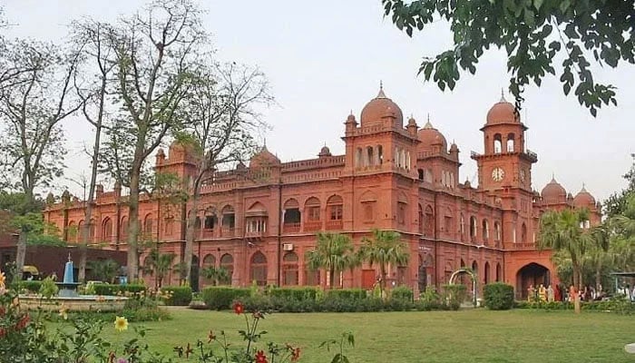 View of the University of Punjab building in this image. — Facebook@AnjumanEUrduOrientalCollegePunjabUniversityLahore/File