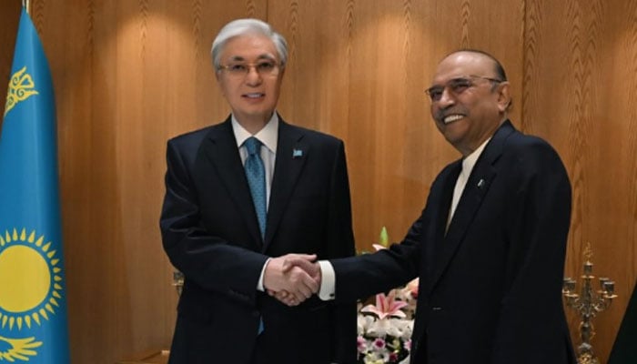 President Asif Ali Zardari (right) shaking hands with President of the Republic of Kazakhstan Qasym-Jomart Tokayev in this image. — Instagram@kazakhstan_embassy_pakistan/File