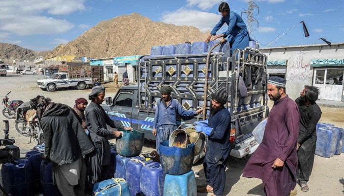 Iran war troubles Pakistani fuel smugglers