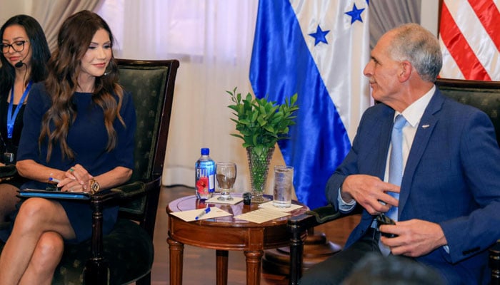 Kristi Noem met with Honduran President Nasry Asfura at the presidential palace in Tegucigalpa. —AFP