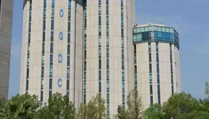 OGDC strikes first horizontal oil well in Sindh, output hits 460bpd