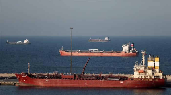 Western powers were unable to secure shipping in the Red Sea. Hormuz will be harder
