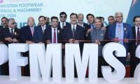Gilani Urges Political Unity As Pakistan Pitches Footwear Sector To Global Investors