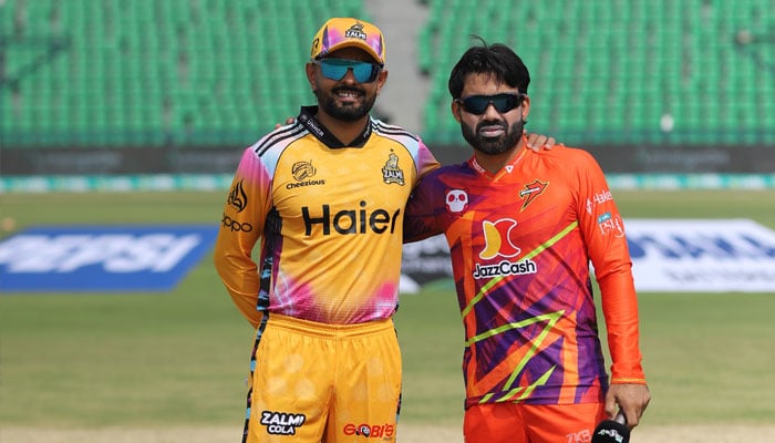 Rawalpindi Pindiz captain Mohammad Rizwan (left) and Peshawar Zalmi captain Babar Azam posing for a photo. —PCB
