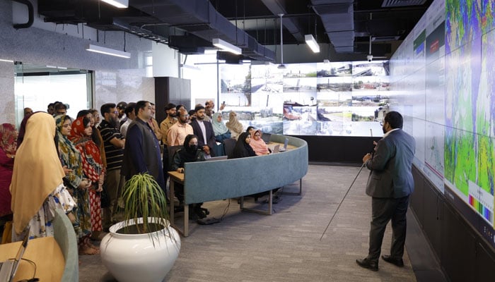 The image shows a glimpse from the high-level post-smog engagement session at its Green Building headquarters on March 28, 2026. — Facebook@punjabepa