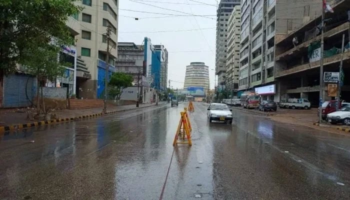 The picture shows II Chundrigar Road in Karachi on April 14, 2024. — The News/File