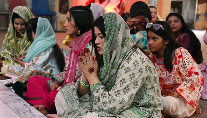 Girls from the Christian community participate in worship at Don Bosco Church on the occasion of Easter on April 5, 2026. — APP
