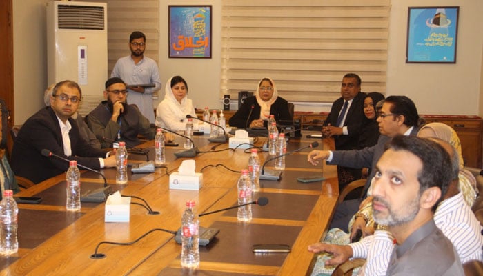 The image shows a glimpse from the discussion between Pakistani and Bangladeshi experts. — DUHS/File