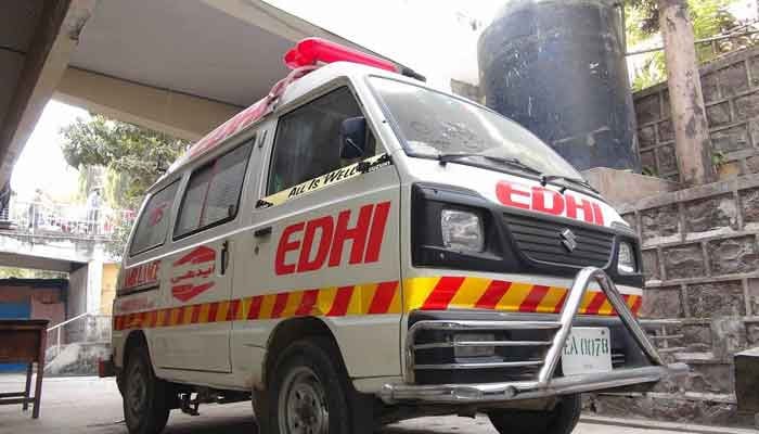 The representational image shows an Edhi Foundation ambulance.  — The News/File