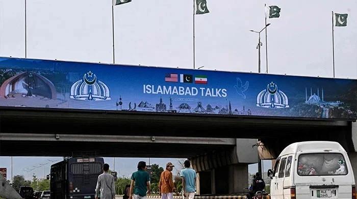 21 hours, a dozen calls to Trump and no deal – how peace talks fell apart