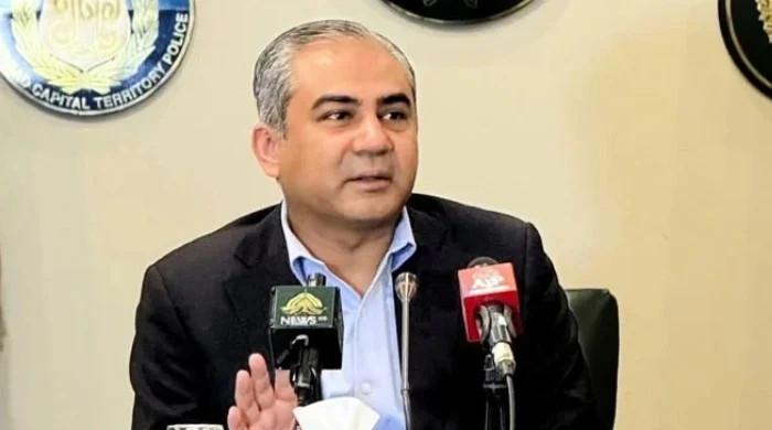 Naqvi vows protection for honest FIA officers